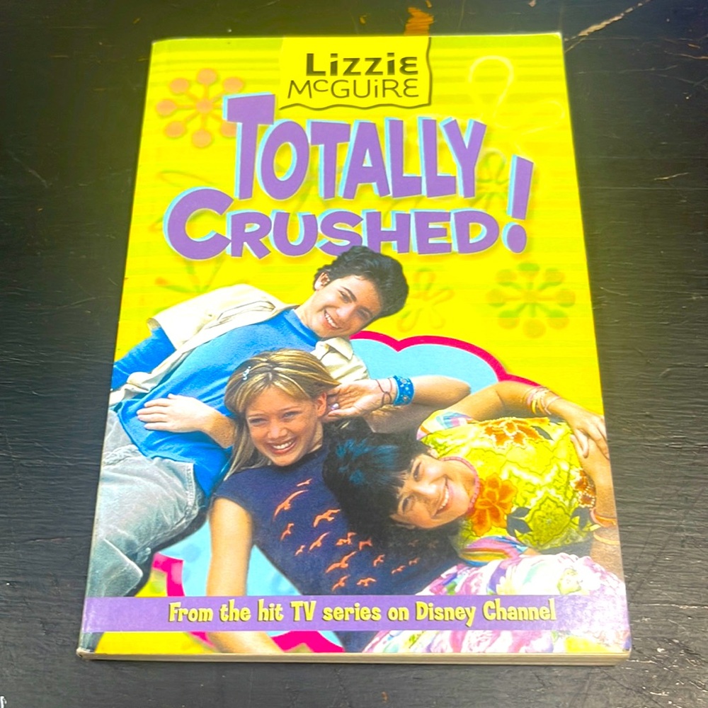 2002 Lizzie McGuire Vintage Disney Paperback chapter book